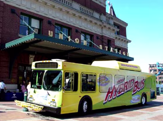 Before Seattle-area transit agencies purchased more than 200 hybrid diesel buses, they tested this one on city streets.
