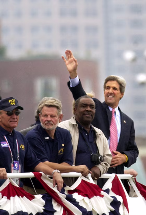 John Kerry was joined on his entrance to Boston this week by several of his Vietnam-era swiftboat crewmates.