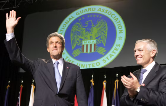 Kerry Campaign Heads West