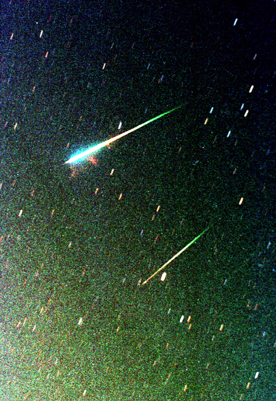 030801techft_meteor_sf.jpg