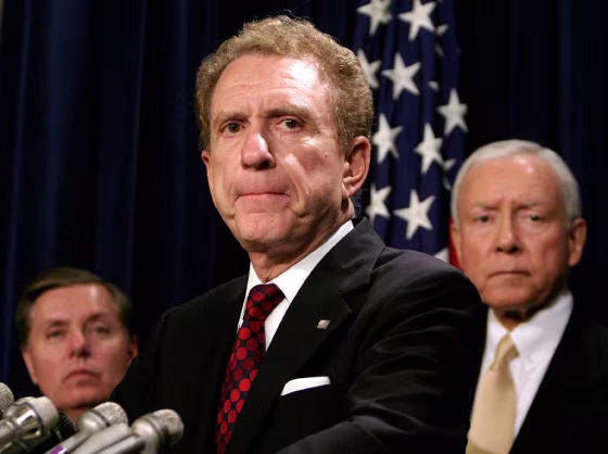 Senator Arlen Specter holds a press conference at the U.S. Capitol