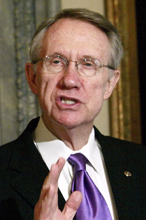 Harry Reid Collects Petitions Opposing Social Security Privatization