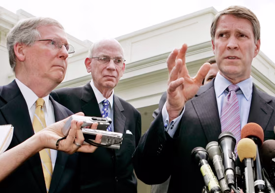 Senate leaders talk about luncheon with US President Bush at White House