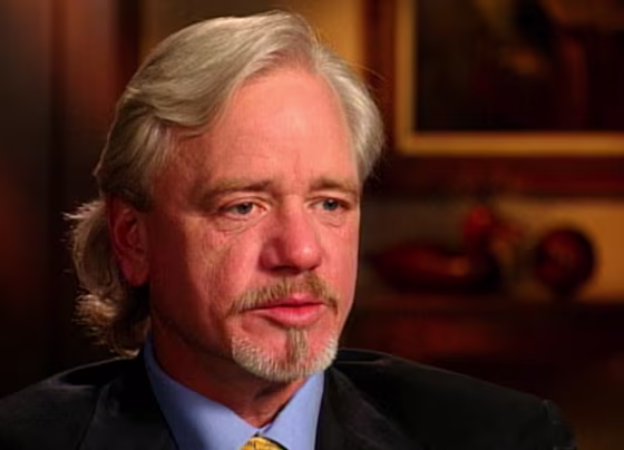 Attorney Charles Moody would be drawn into&nbsp;a battle with a former client&nbsp;— but in a way he never expected. 