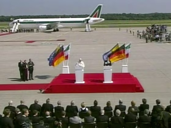Crowds greet Pope Benedict XVI as he lands in Cologne, Germany on Thursday for World Youth Day.