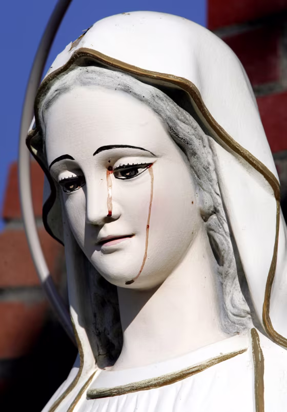 STATUE