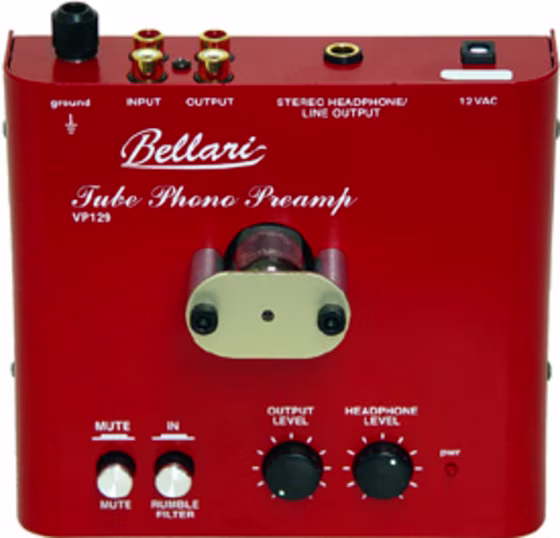 This great sounding device is based on a single vacuum tube. You can see it beneath its protective cover.