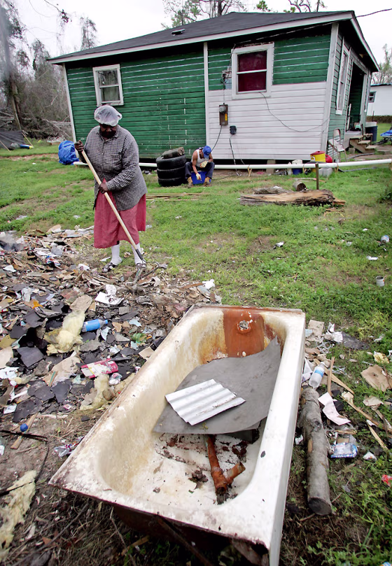 Texas Residents Still Dealing With Aftereffects of Hurricane Rita