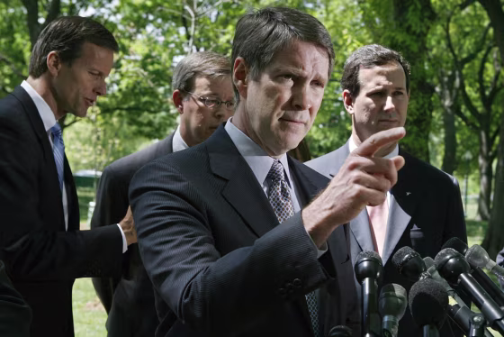 Senate Republicans Propose Gasoline Bill