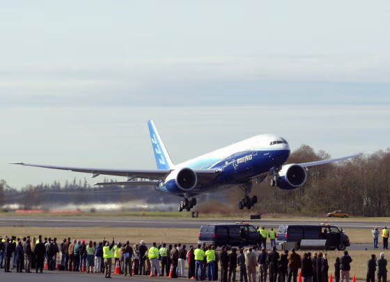 The first Boeing 777-200LR Worldliner, t