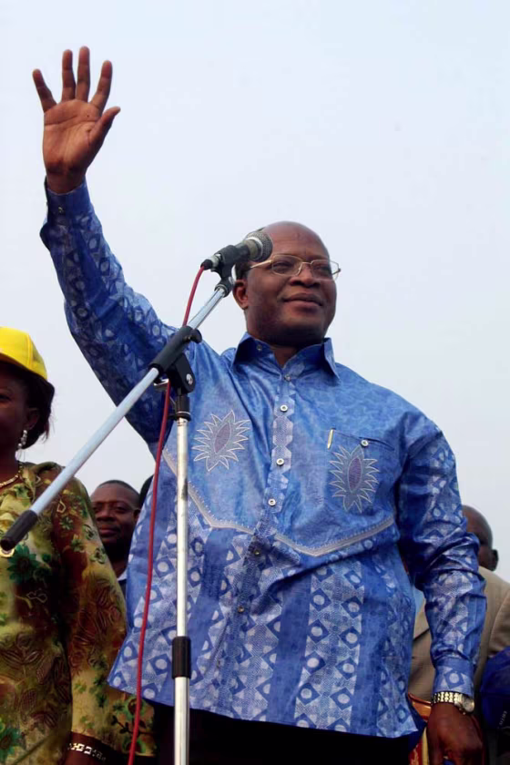 Congo presidential candidate Oscar Kashala waves to the crowd during a July&nbsp;campaign rally in Kinshasa, Congo. The Congolese-born doctor returned to his home country after nearly two decades in Boston to vie for the presidency against more than 30 other candidates in Congo's still undecided national elections. 