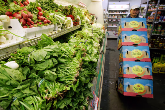 With 20 E. coli outbreaks in spinach, lettuce and other salad greens since 1995, it’s clear more needs to be done.