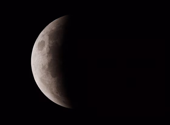 This view of the moon was&nbsp;glimpsed at nearly 4:00 GMT&nbsp;on May 2003 in Asuncion, Paraguay. A total lunar eclipse occurs when the full moon passes into the Earth's shadow and is blocked from the sun's rays that normally illuminate it. (AP Photo/Jorge Saenz)