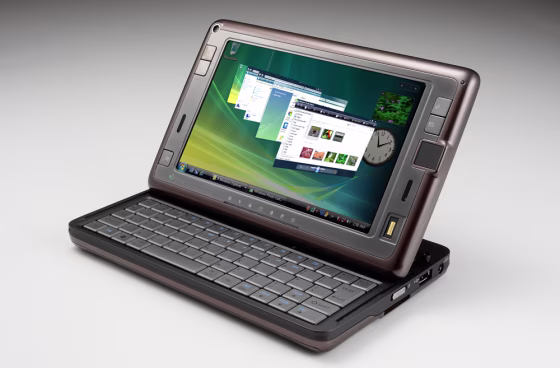 You can see from the photo that the Shift runs on Windows Vista but don't be completely fooled — it's really a cell phone at heart.