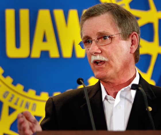 United Auto Workers President Ron Gettelfinger responds to news that Cerberus Capital Management LP will buy a majority of DaimlerChrysler in Detroit