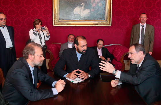 Iran's top nuclear negotiator Ali Larijani (L) and European Union High Representative for the Common Foreign and Security Policy Spaniard Javier Solana