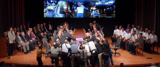 Rick Wagoner, left, Chairman and CEO of U.S. auto-making giant General Motors, shakes hands with&nbsp;UAW President Ron Gettelfinger at the ceremonial kickoff to automotive industry labor contract negotiations.