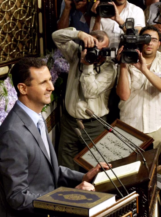 Photographers take pictures of Syrian Pr