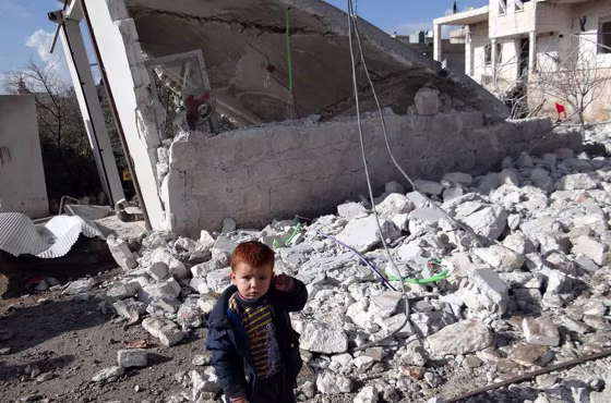 Image: Barrel bomb attacks in Aleppo
