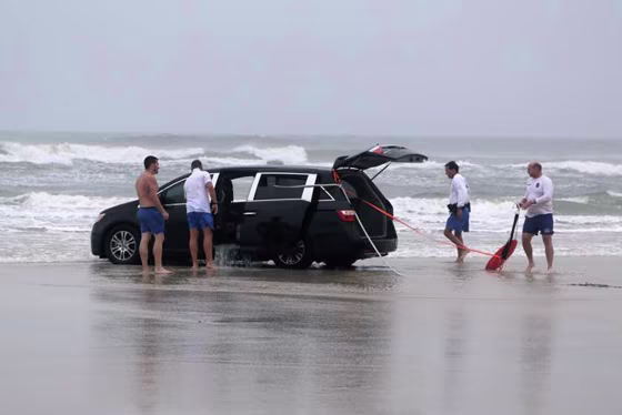Image: Van near ocean