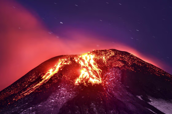 Image: Volcano Villarrica eruption