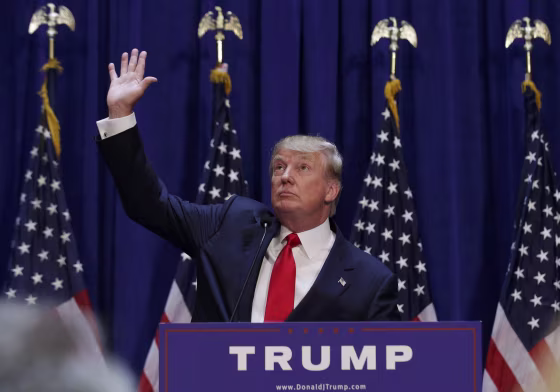 Image: U.S. Republican presidential candidate Trump waves as the crowd cheers after he said he is going to run for the 2016 Republican presidential nomination at Trump Tower in New York