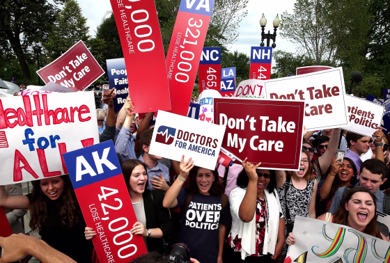 Image: Supreme Court To Issue Landmark Rulings On Obamacare