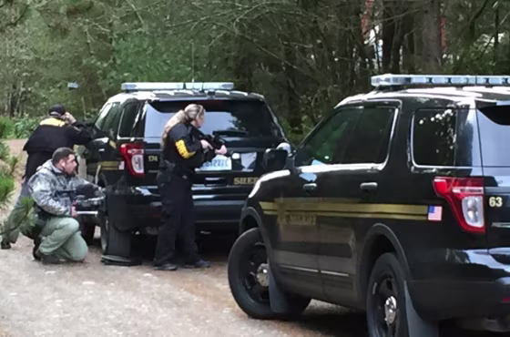 Image: Mason County, Washington standoff