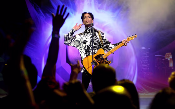 Prince And Lotusflow3r.com Make History With \"One Night... Three Venues\"