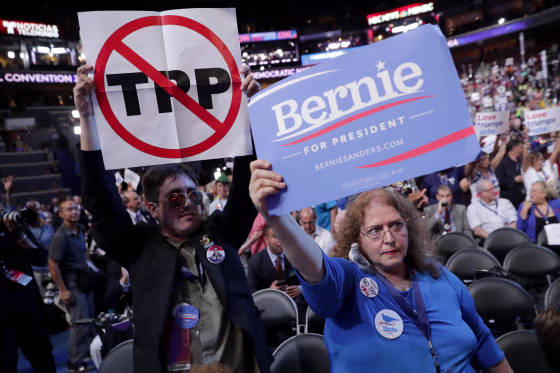 Image: Democratic National Convention: Day One