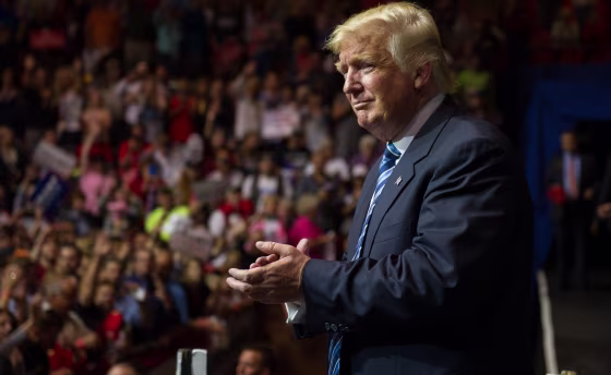 Image: Republican presidential candidate Donald Trump
