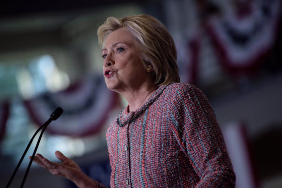 Image: US-VOTE-CLINTON-GREENSBORO