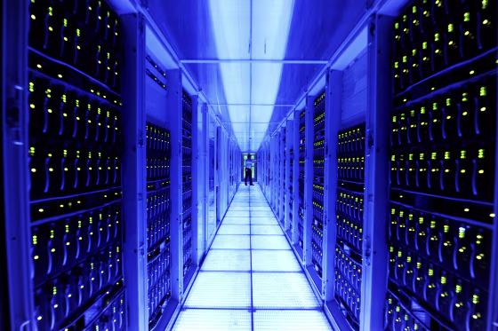 Image: server farm