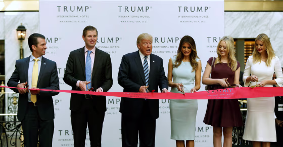 Image: Republican US presidential nominee Trump and members of his family attend official ribbon cutting ceremony in Washington