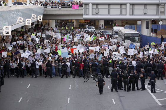 IMAGE: Protest over Trump executive order on immigration, refugees