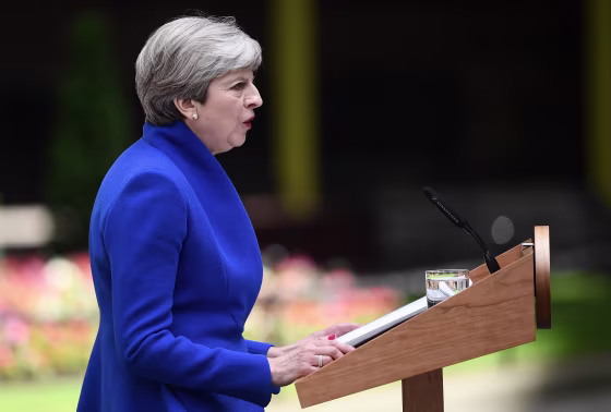 Image: British Prime Minister Theresa may speaks after returning from Buckingham Palace outside 10 Downing Street