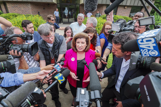 Image: Karen Handel votes in Roswell, Georgia, USA