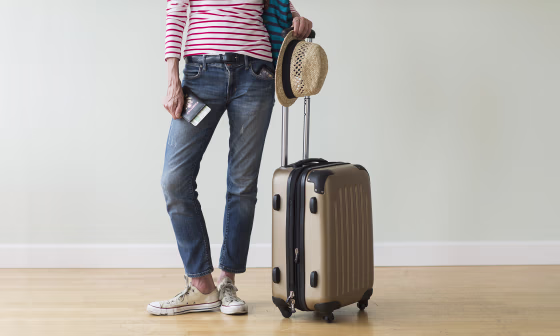 Image: Woman ready for vacation
