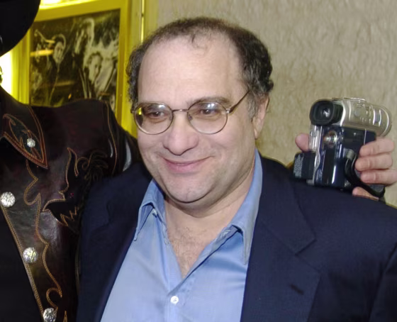 Non Weinstein