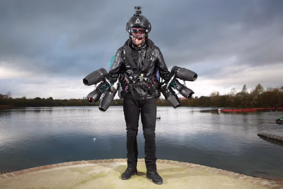 Image: Richard Browning in a body-controlled jet engine power suit