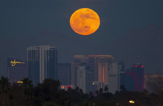 Image: Supermoon