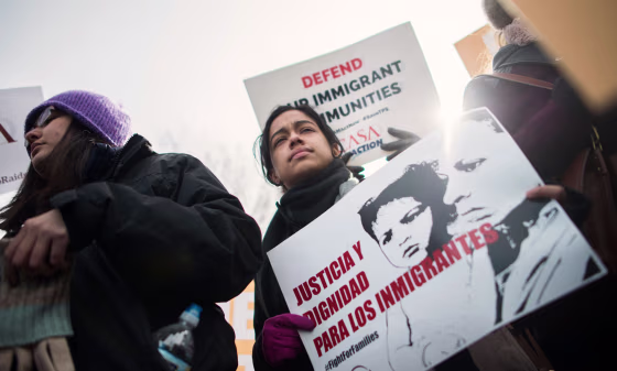 Image: Immigrants and activists protest near the White House