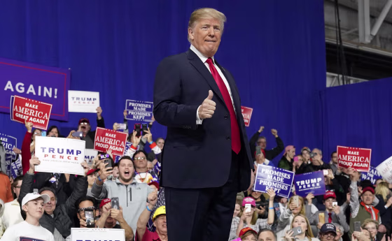 Image: Donald Trump at Rick Saccone Rally