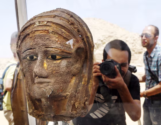 Image: Mummy mask