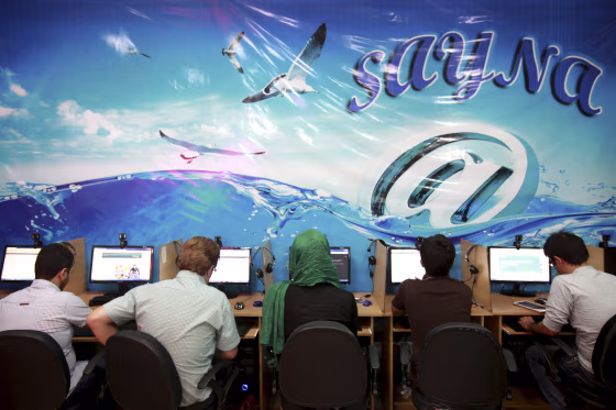 Iranians surf the Internet at a cafe in Tehran, Iran