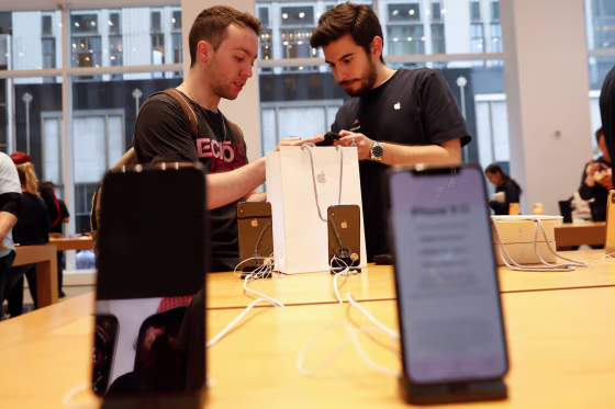 Image: Apple store