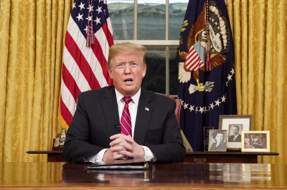 Image: President Trump delivers televised address about immigration and the U.S. southern border from the Oval Office in Washington