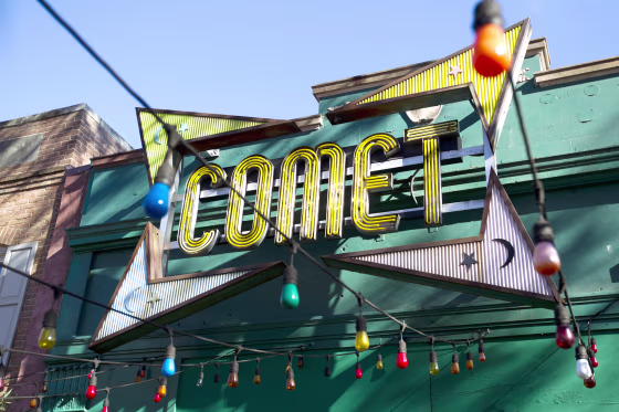 Comet Pin Pong