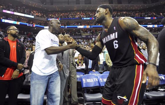 Michael Jordan vs. LeBron James: How can you choose a winner?