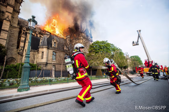 Image: Paris fire brigade
